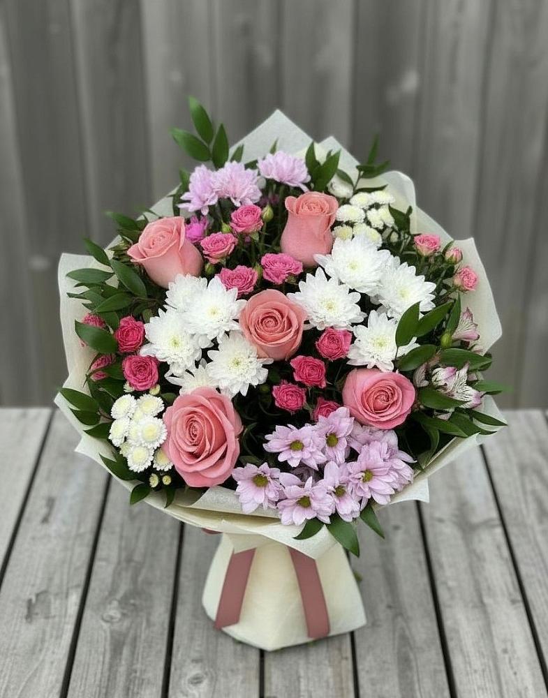 Букет цветов из: Альстромерии, Гвоздики, Розы и Хризантемы в Серпухов-15