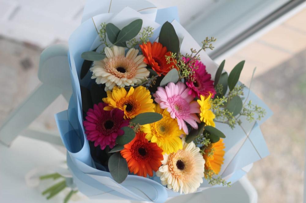 Букет цветов из: Герберы в Серпухов-15