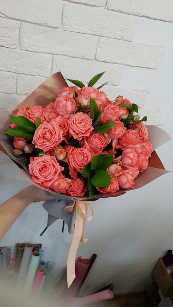 Букет цветов из: Розы в Серпухов-15