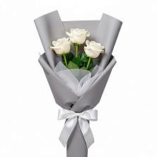 Букет 3 белые розы в Серпухов-15