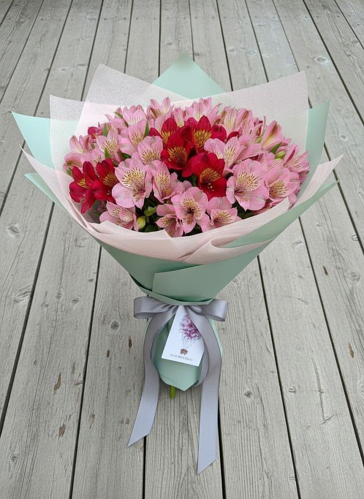 Букет цветов из: Альстромерии в Серпухов-15