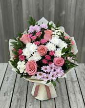 Букет цветов из:  Альстромерии, Гвоздики, Розы и Хризантемы в Серпухов-15