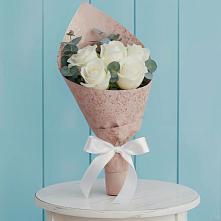 Букет цветов из:  Розы в Серпухов-15