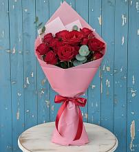 Букет цветов из:  Розы в Серпухов-15