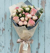 Букет цветов из:  Розы в Серпухов-15