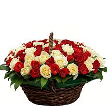 Премиум букет из: Розы в Серпухов-15